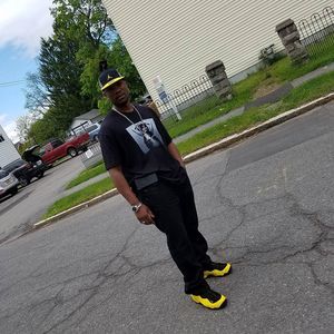 Meet your Posher, Charles